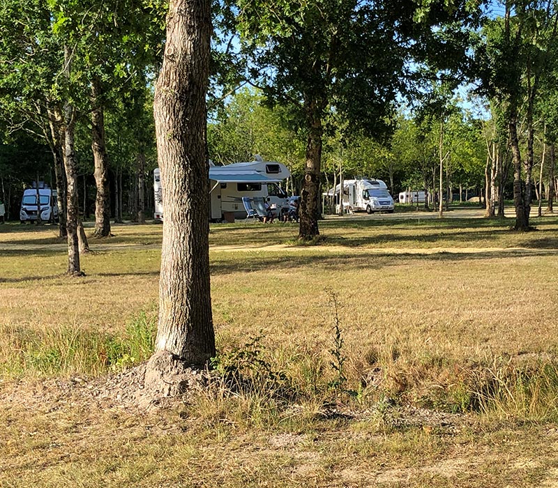 camping-car-emplacement-vendee