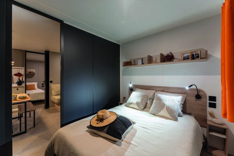 IRM_RIVIERA_SUITE_2025_CH1-2